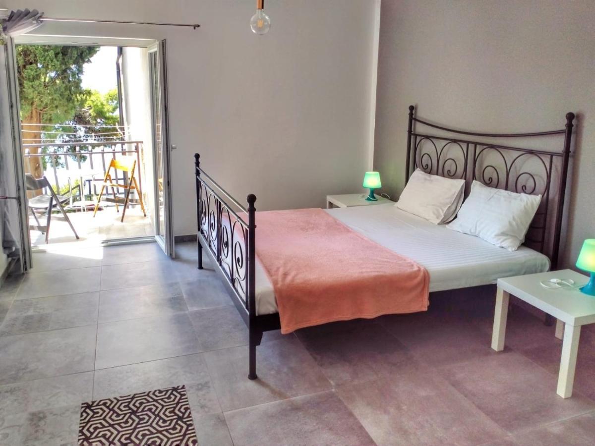 Minimalistic Oasis By The Sea In Stanici Villa Celina Eksteriør billede