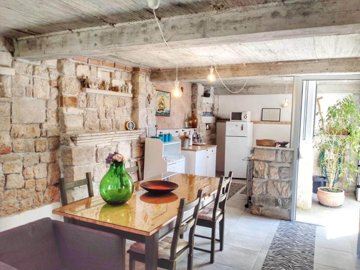 Minimalistic Oasis By The Sea In Stanici Villa Celina Eksteriør billede