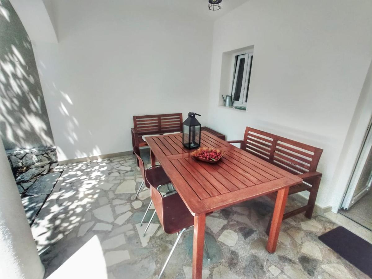 Minimalistic Oasis By The Sea In Stanici Villa Celina Eksteriør billede